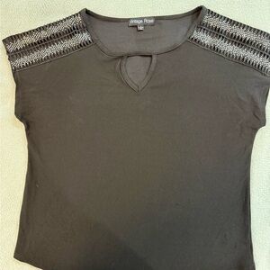 Black Women's Top with rhinestone accents size large by Vintage Rose